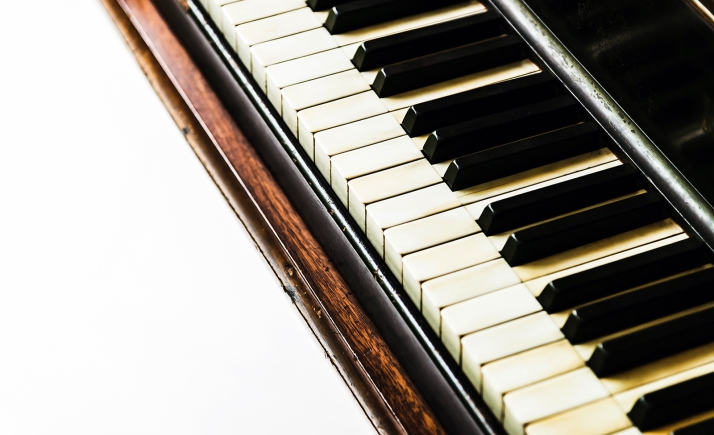 El Casino estrena piano el jueves