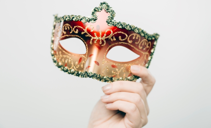 El sábado, baile de La Piñata en el Casino