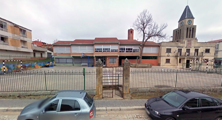 El programa de colaboración provincial con la Consejería de Educación contará con 300.000 euros