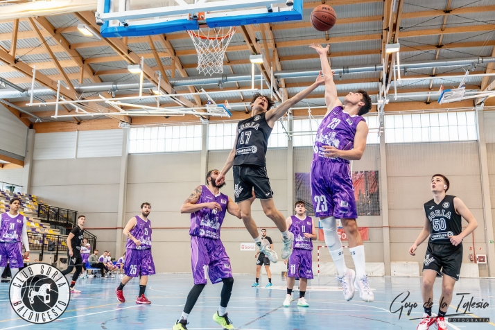El CSB vence por 75-64 al Palencia, ante el que jugó sus mejores minutos de la temporada