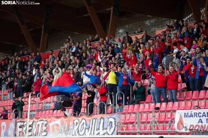 El Numancia saca un tercer autobús gratuito para Sanse y se espera invasión rojilla