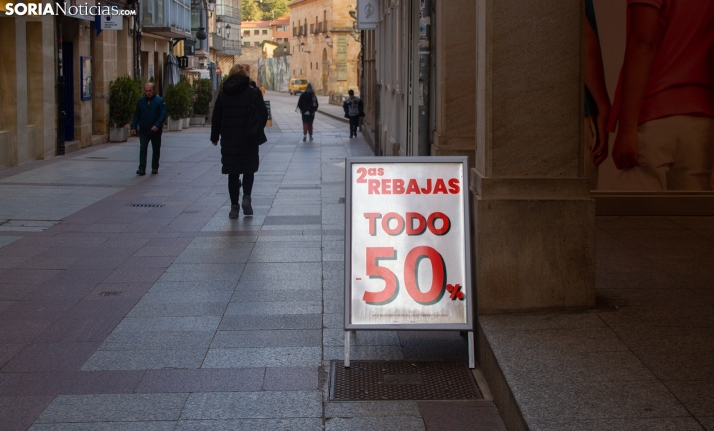 Los comercios de Castilla y León ven frenado el buen inicio de la campaña de rebajas de invierno