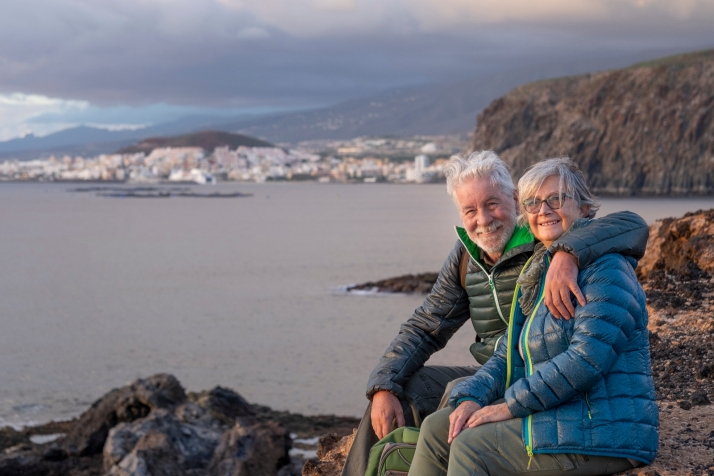 Viajes del Club de los 60 en Castilla y León: Guía práctica para solicitarlos