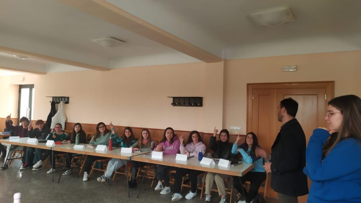 30 jóvenes acuden a Navalcaballo a sacarse su título de monitores de ocio y tiempo libre