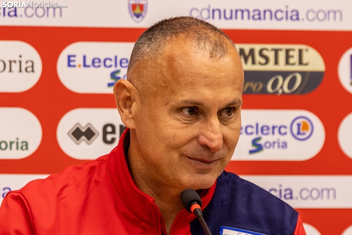 Moreno recalca que el Numancia ha cambiado desde Badajoz: Jugando así, es difícil que perdamos