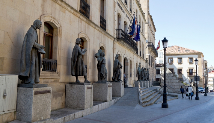 Adjudicado el suministro de infraestructura tecnológica para los CEAS de Soria