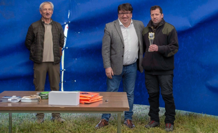 Luis Gonzalo Coloma, con Alenergi Moria se lleva el San Huberto de adiestramiento de perros