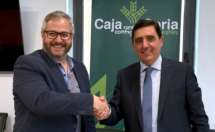 Caja Rural mantiene su compromiso con el club Río Duero de voleibol