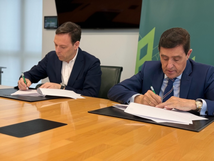 Caja Rural y Calasanz renuevan un acuerdo con el que se beneficiarán más de 350 niños