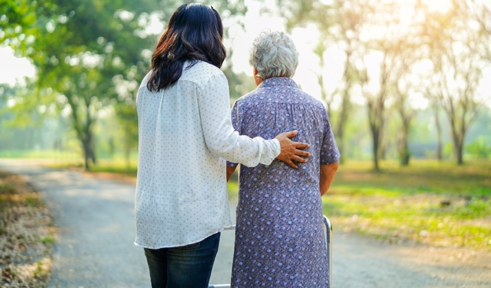 El Credef lanza un programa de formación para familiares y cuidadores de personas en situación de dependencia