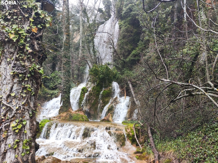 Las lluvias de la Semana Santa avivan el espectáculo natural de La Toba 