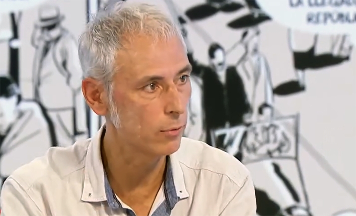 El ilustrador Quique Palomo, este jueves en el IES de Ágreda