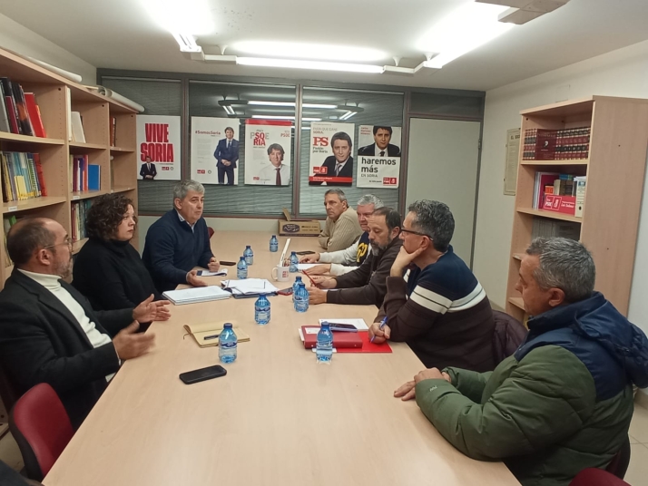 El PSOE repasa con UGT Y CCOO las deudas históricas de la Junta con Soria