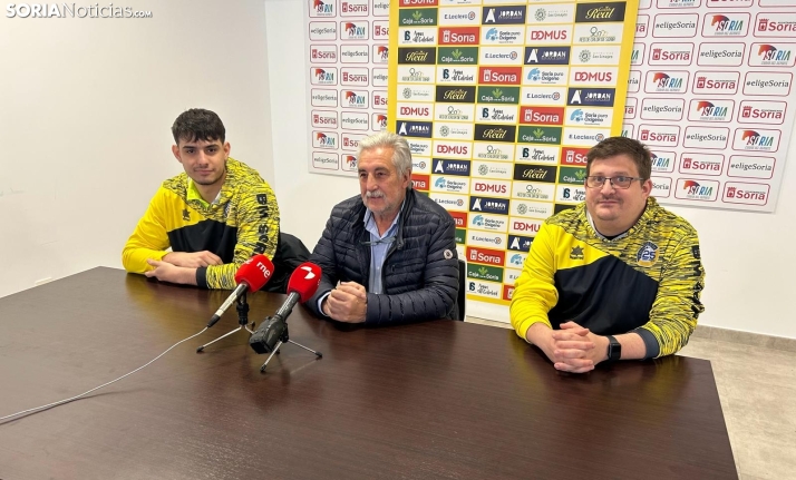 Heras en la presentación de Ferrán Prieto como nuevo jugador del BM Soria: Al mejor equipo tienen que venir los mejores