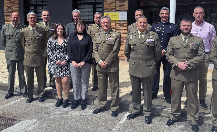 La Subdelegación de Defensa dice adiós al coronel Lidón