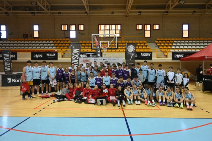 Récord de participación en el 3x3 Street Basket Tour