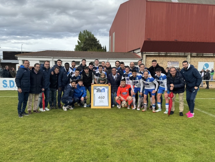 S.D. Almazán 1-1 DiocesÁvila: Empate para despedir a la leyenda, Jesús Sánchez