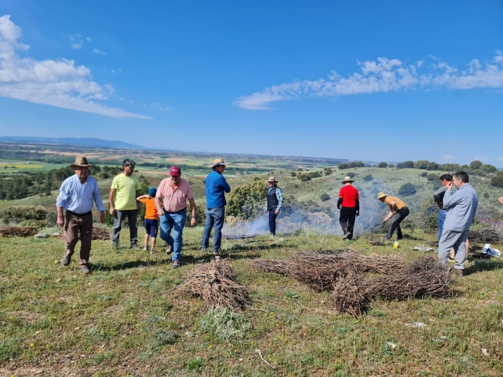 Quintanilla de Tres Barrios conmemora el día de la Atalaya 