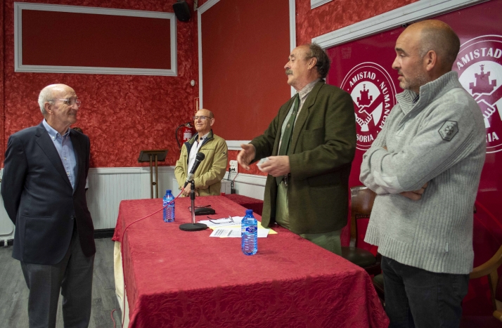 La sociedad San Saturio homenajea a sus cazadores más veteranos