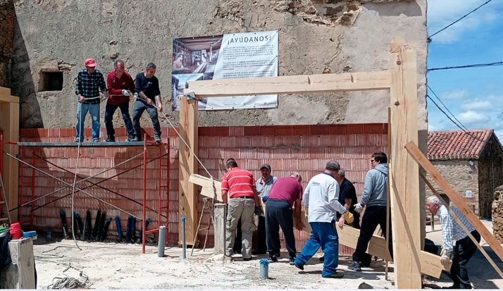El sábado, hacendera en Sarnago