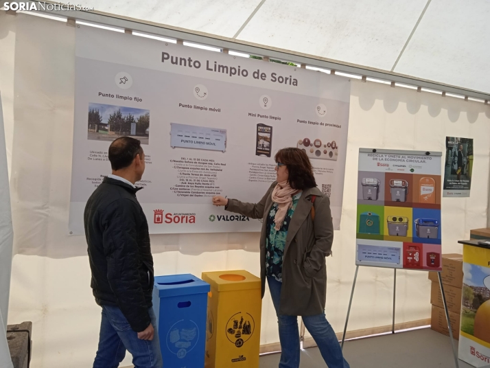 Información, juegos y talleres: un año más vuelve la carpa del reciclaje al Espolón