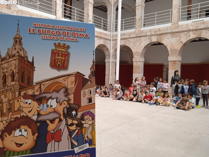 Conocer la historia de El Burgo de Osma a través del cómic Un paseo por el tiempo