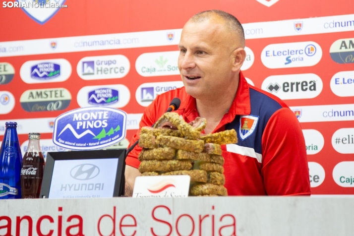 Javi Moreno: Espero que el árbitro de Yecla sea igual que valiente que el de aquí