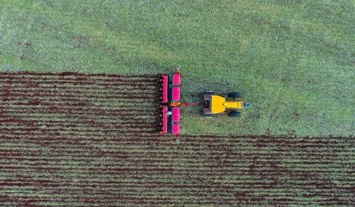 Sumar plantea una PAC al servicio de quien trabaja el campo y no para el que especula con las ayudas 