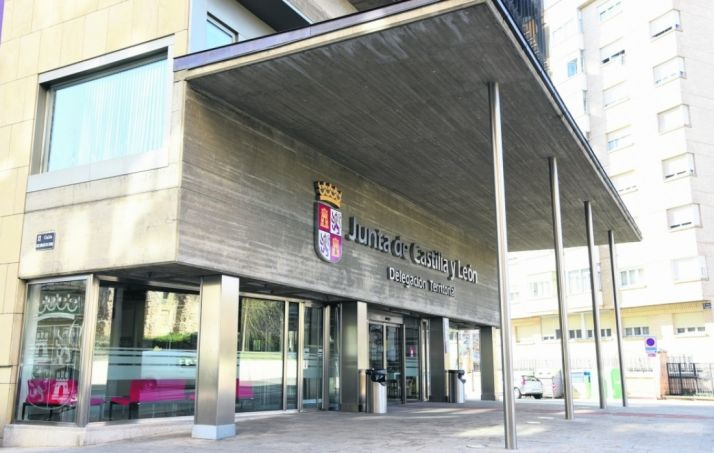 Castilla y León invierte 20,5 millones en un plan de autoconsumo energético en hospitales, centros educativos y edificios administrativos