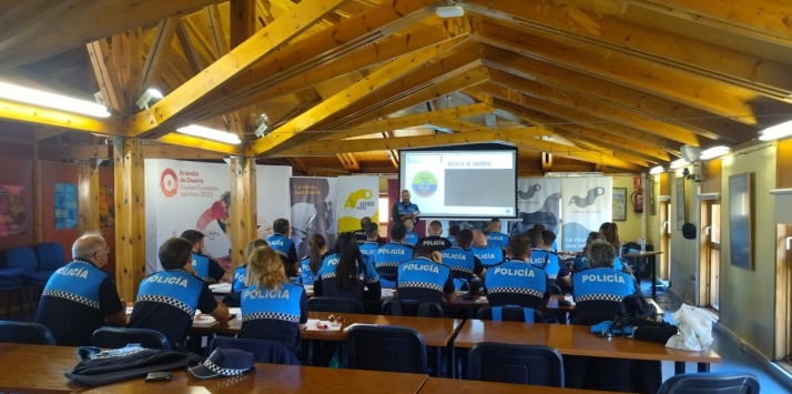 Más de 800 agentes de Policía Local, bomberos y voluntarios han pasado por las aulas de Protección Civil entre abril y mayo