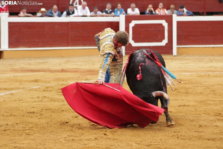 Puerta grande para Borja Jiménez en la corrida de los Agés