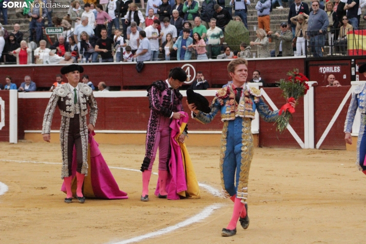 FOTOS | Entretenida corrida del Sábado Agés 