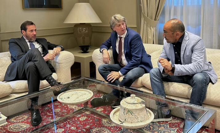 Mínguez aboga ante Puente por la retabilidad social de la Soria-Castejón