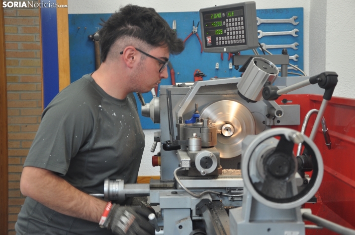 Grado medio en soldadura y calderería: Un futuro asegurado en la provincia de Soria y mucho más allá