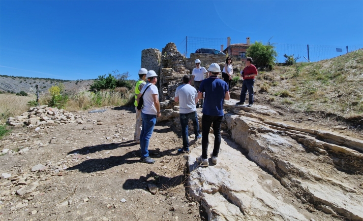 Avanza la consolidación y restauración del recinto amurallado de Calatañazor