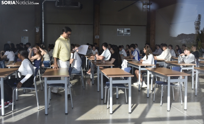 Un total de 72 estudiantes se presentan a la convocatoria extraordinaria de la EBAU en el Campus 