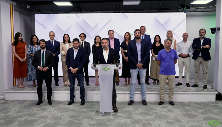 Vox saldrá del gobierno de Castilla y León