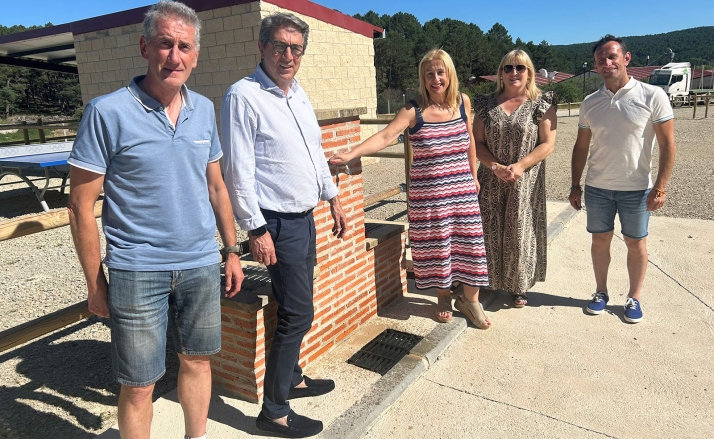 Una imagen de la visita oficial hoy viernes. /Jta.