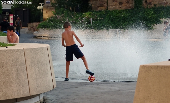 Soria sigue acercándose a la cresta de la primera ola de calor del verano