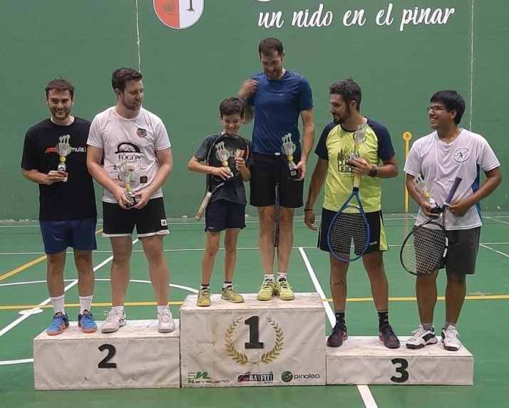 Fotos: Estos son los ganadores del torneo de frontenis de Navaleno