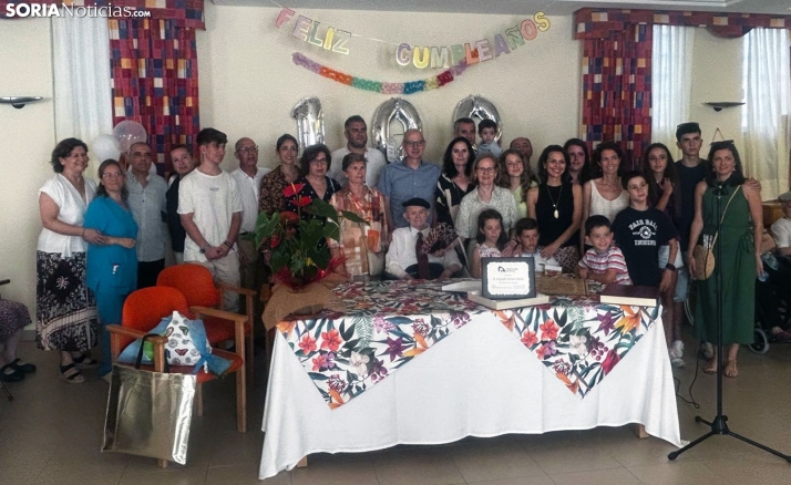 Alejandro Romero Barrio cumple 100 años en la residencia Fuente del Rey, en Soria