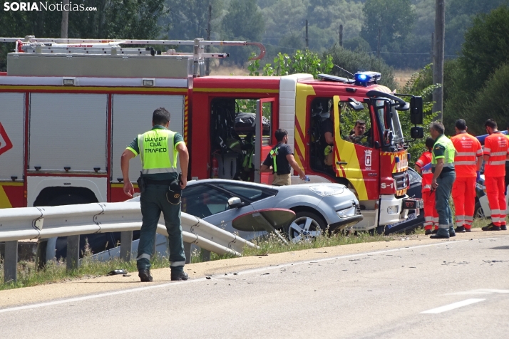 Accidente en Cidones con 4 vehículos implicados
