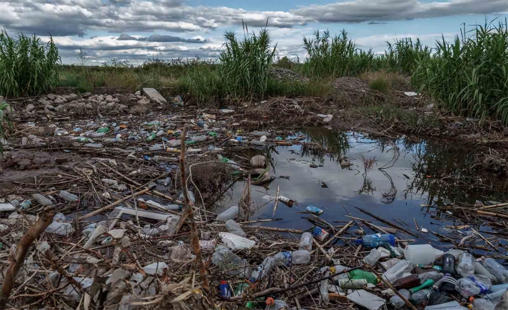  La Junta regulará la vigilancia, inspección y control de las actividades e instalaciones potencialmente contaminadoras en Castilla y León