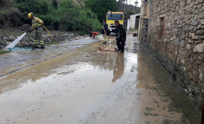 La Junta colabora en las tareas de limpieza por las tormentas de Tierras Altas