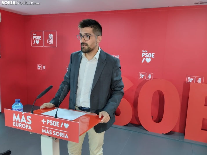 El PSOE critica la compra, por 1M€, de un camión eléctrico de bomberos y su traslado al ATI: ¿Está ya cubierta toda la provincia?