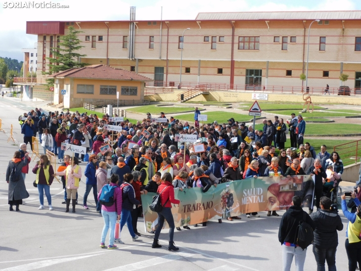 EN FOTOS |  500 personas de toda Castilla y León se unen en Soria por una mejor salud mental en el entorno laboral