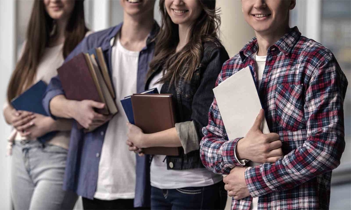 Castilla y León adelanta la convocatoria de las becas Erasmus+ 