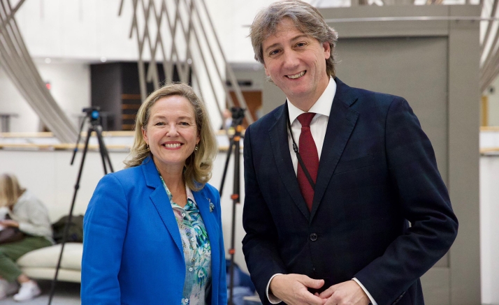 El comité de las Regiones mantiene un diálogo con la presidenta del Banco Europeo de Inversiones y se debaten las líneas prioritarias