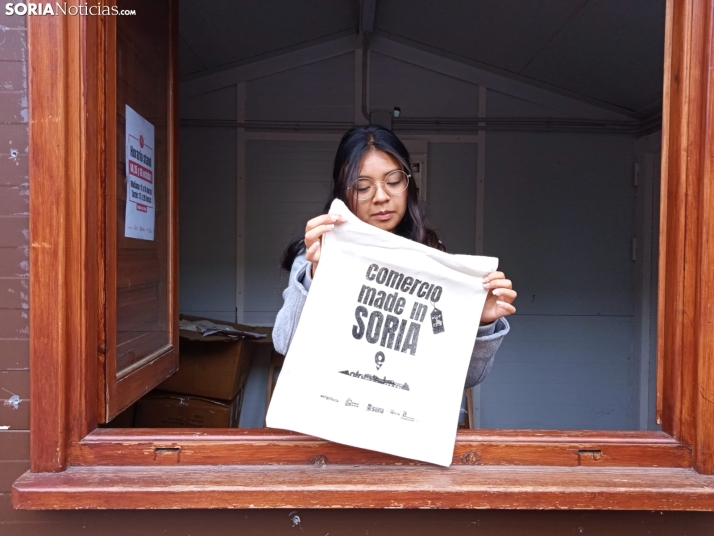 Las bolsas de tela ‘Comercio made in Soria’ ya recorren las calles de la ciudad 