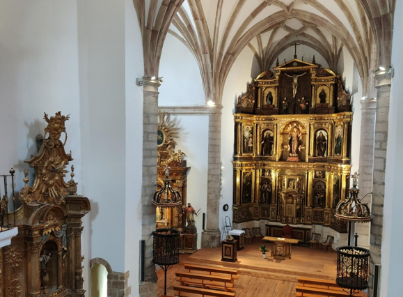 La Diócesis comienza el fin de semana del Domund con la Vigilia de la Luz en la Iglesia de Santa María de Almazán